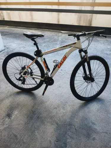 Bicicleta aro 29 Caloi Explorer 10