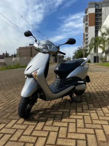 Honda Lead 110 ano 2010!