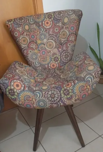 Poltrona decorativa feita sob medida