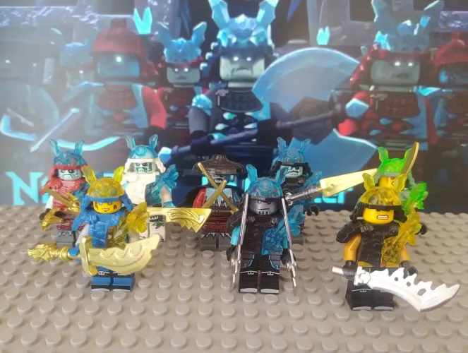 Bonecos e Minifiguras Samurais congelados - Ninjago (blocos de montar tipo LEGO)