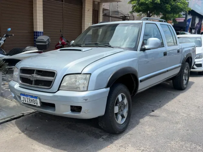 Chevrolet S10 P-up Tornado 2.8 TDI 4x2/4x4 CD Dies 2008