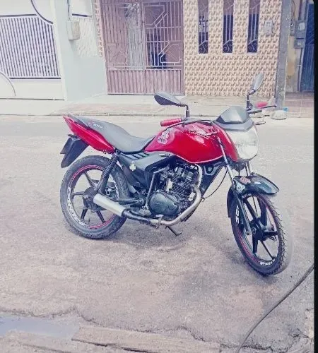 Moto  fan  125 venda ou troca 