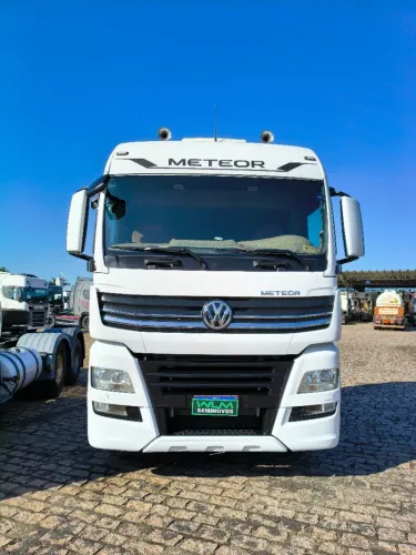 VW METEOR 28.460 6X2