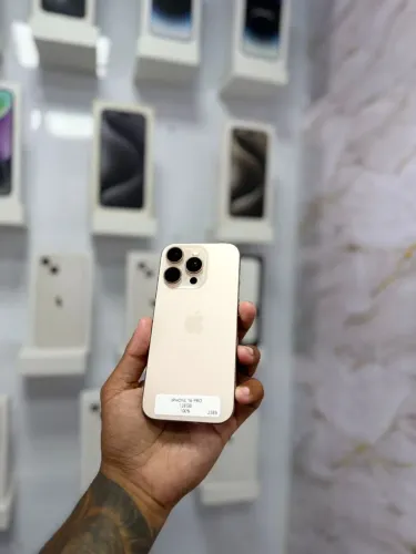 IPHONE 16 PRO 256GB DESERT<br>R$ 5.599,00