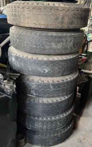 Pneus 710 outros