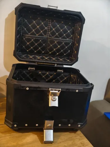 Bau Alumínio Outback Traseiro 45 Litros Top Case C/forro