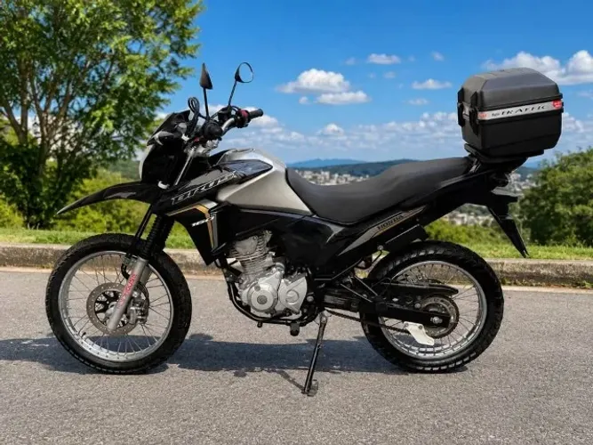 Bros 160 preta 