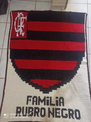 Tapete Flamengo 1,50x1m bordado a mão