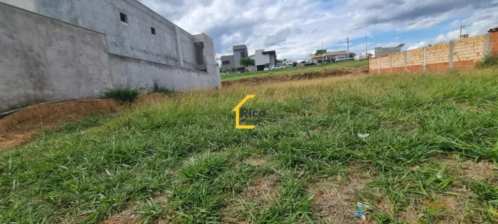 Villa Suíça - Terreno à Venda no Condomínio Residêncial Villa Suíça