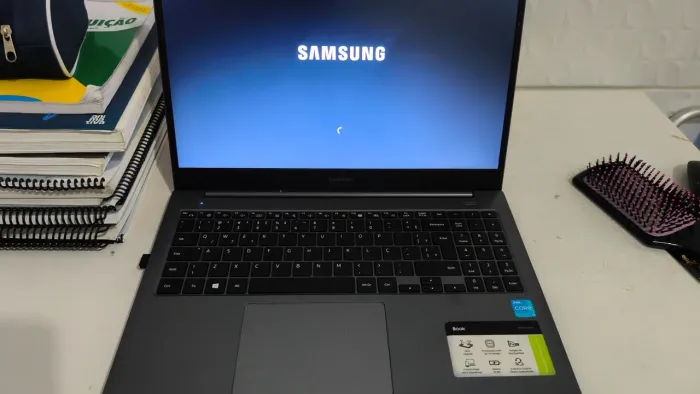 NOTEBOOK BOOK INTEL CORE I3