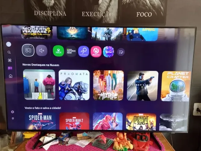 tv Smart TV 55" Crystal UHD 4K 3 em 1 samsung U8600F 2025, Controle sem Pilha