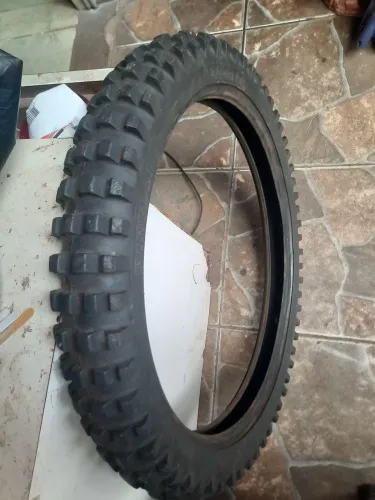 Pneu pirelli 3.00-21 mt16 trilha