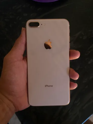 iPhone 8 Plus