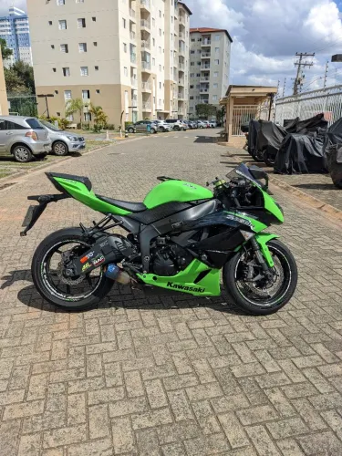 Kawasaki ZX-6R 2012 | OPORTUNIDADE! Pronta para Rodar