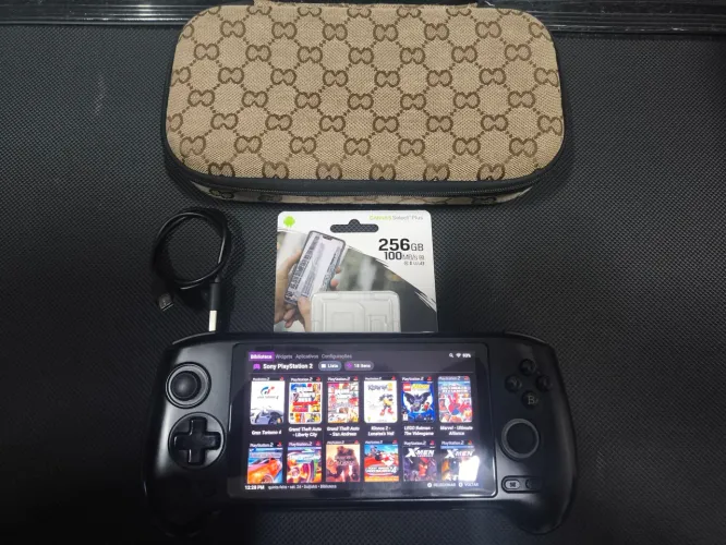 RG556 com sd 256gb lotado de jogos
