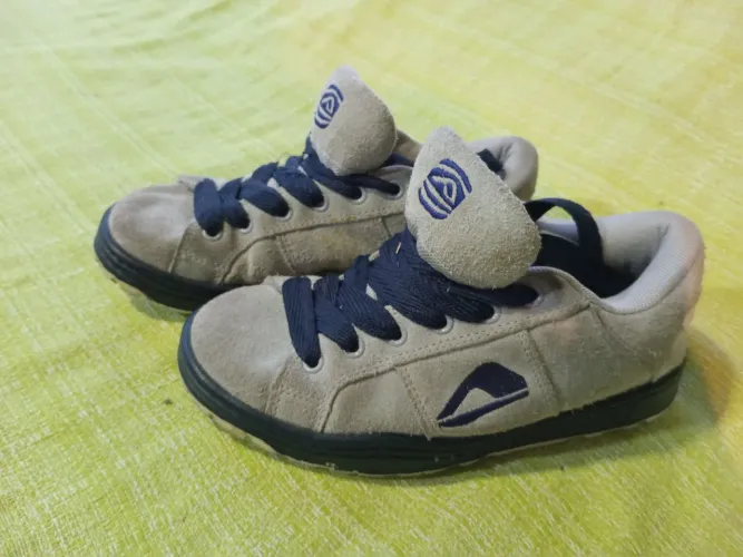 Tênis Reef Gripper Vintage Anos 2000 - Camurça Roxo/Cinza (Excelente Estado) tamanho 31/32