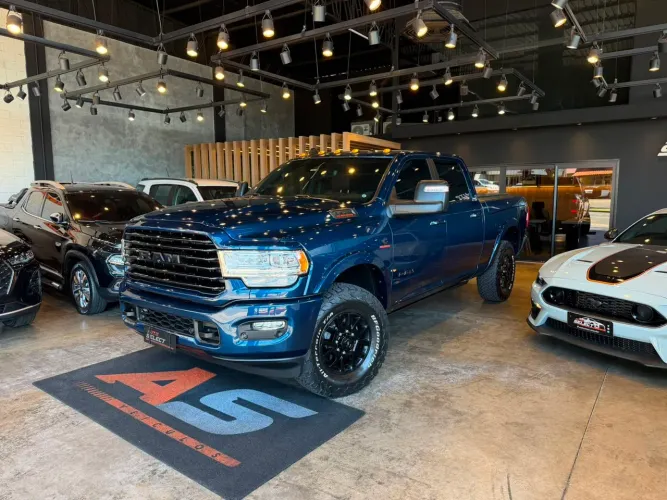 Ram 3500 Limited Longhorn 6.7 TB CD Diesel 2024