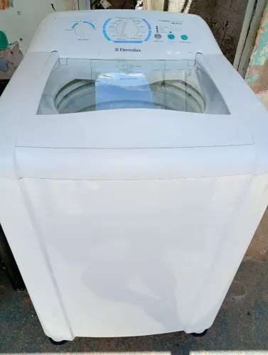 Máquina de lavar roupas Electrolux 12kg