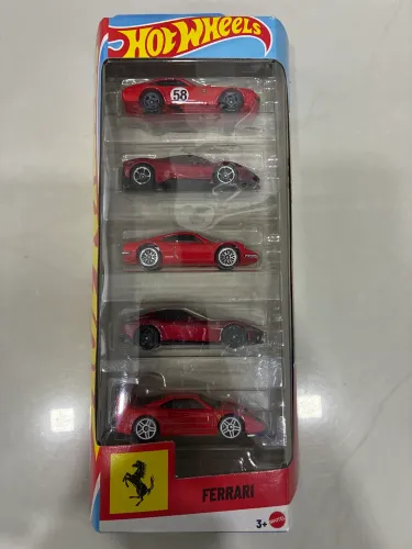 Kit hotwheels Ferrari
