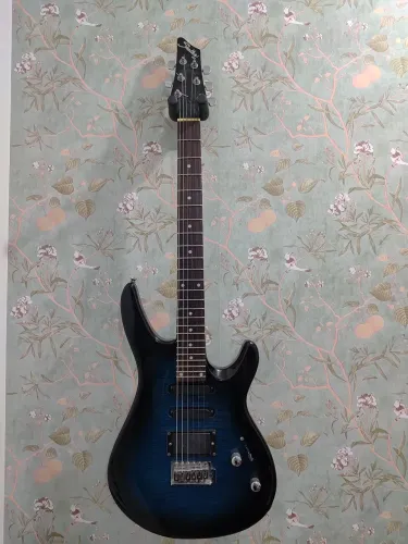 Guitarra Shelter superstrato USA