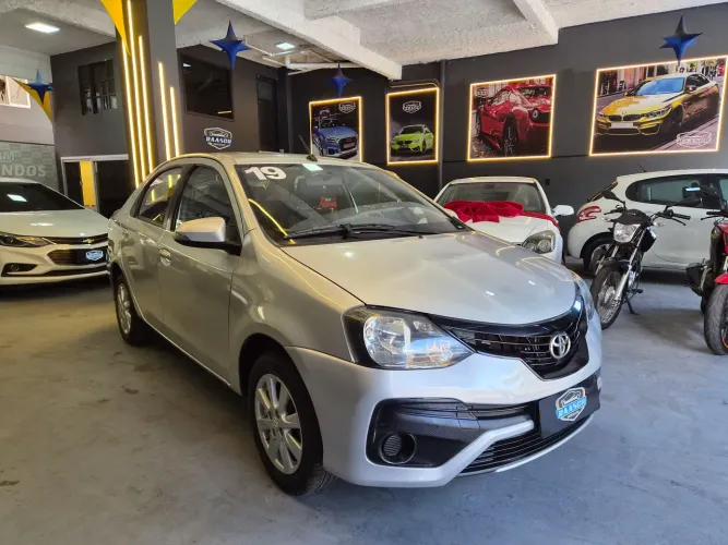 Toyota Etios X Plus Sedan 1.5 Flex 16V 4P Mec. 2019