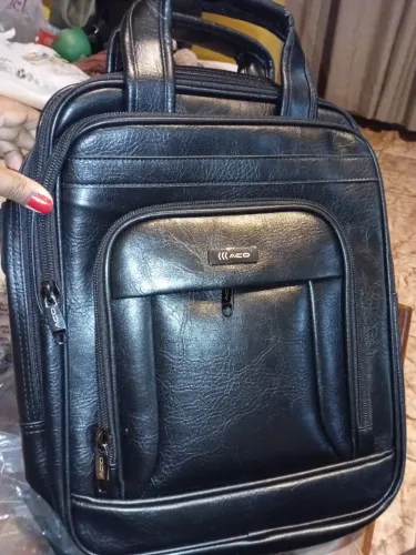 Mochila em couro Aco com porta notebook
