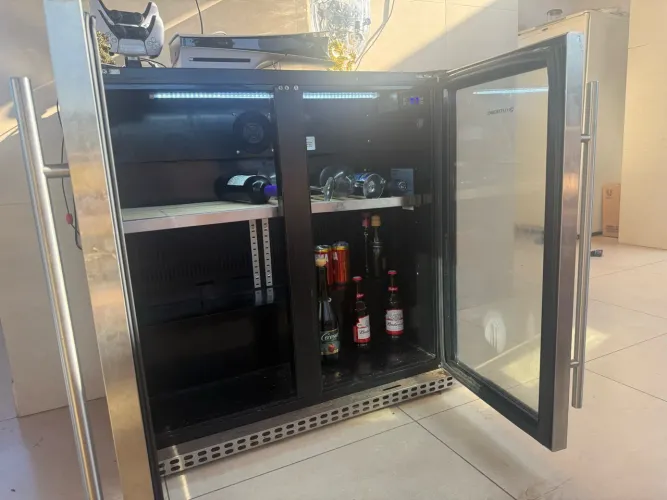 ADEGA E CERVEJEIRA