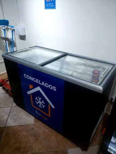Freezer horizontal tampa de vidro