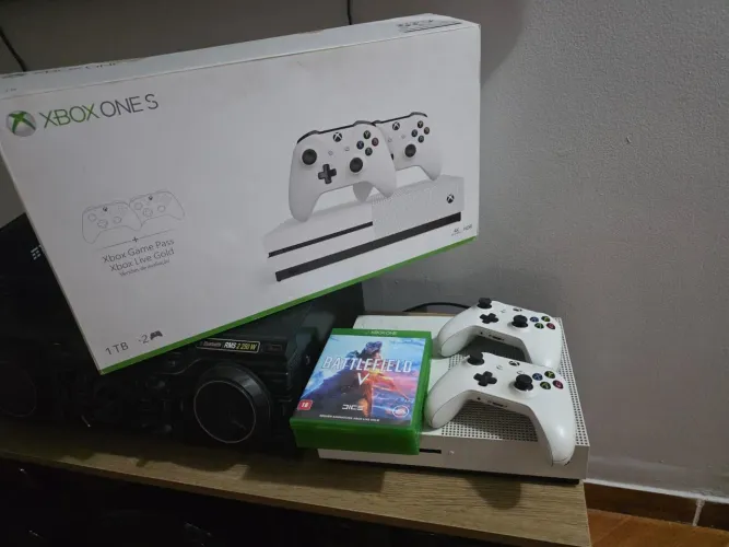VENDO XBOX S - 1.050,00 