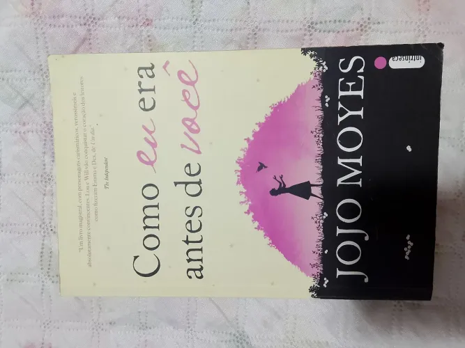 Vendo livro "Como Eu Era Antes de Você"