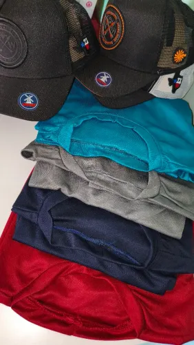 4 CAMISAS+ BONÉ POR $150.00
