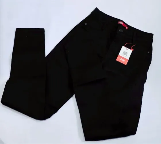 Calça Jeans com Elastano