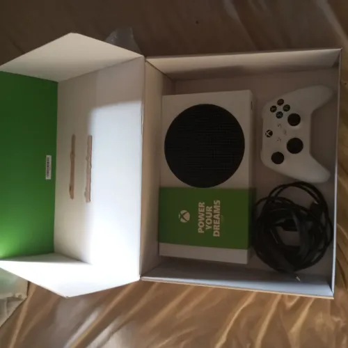 Vendo xbox séries s 512 GB SSD