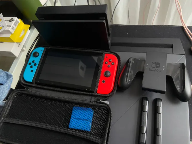 NINTENDO switch v2