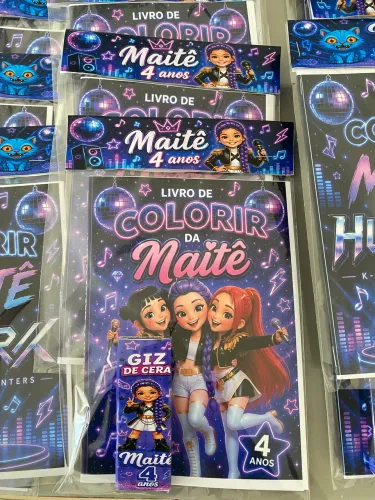 Kit colorir, massinha, relógio! Lembrancinhas aniversário.