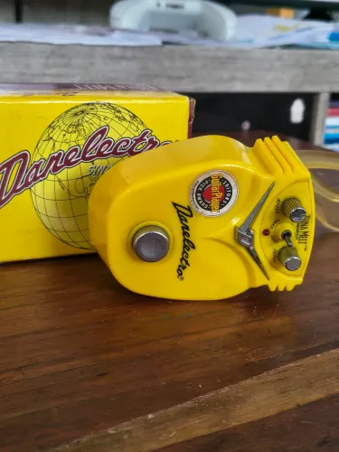 Pedal Tremolo Danelectro Tuna Melt