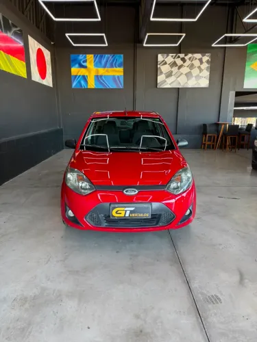 Ford Fiesta 1.0 Rocam SE Plus Hatch 8V Flex 4P Manual 2013