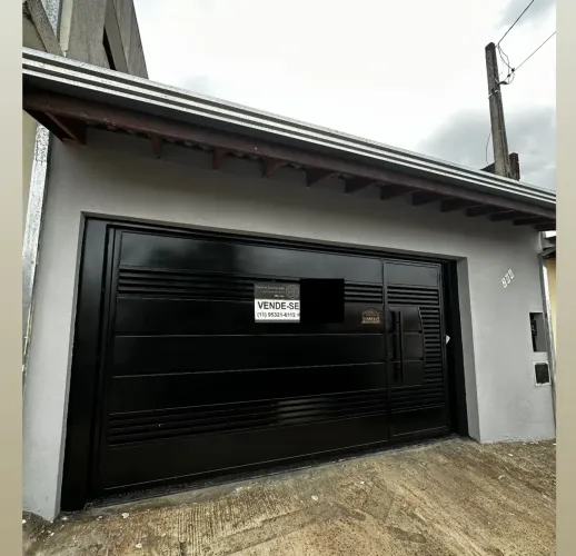 Casa a Venda com 2 dormitórios, sendo 1 suíte. Nair Maria - Salto SP