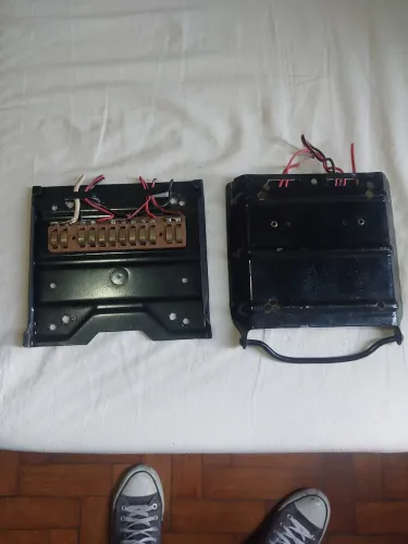 Gaveta suporte para rádios e toca fitas retrô automotivo. 