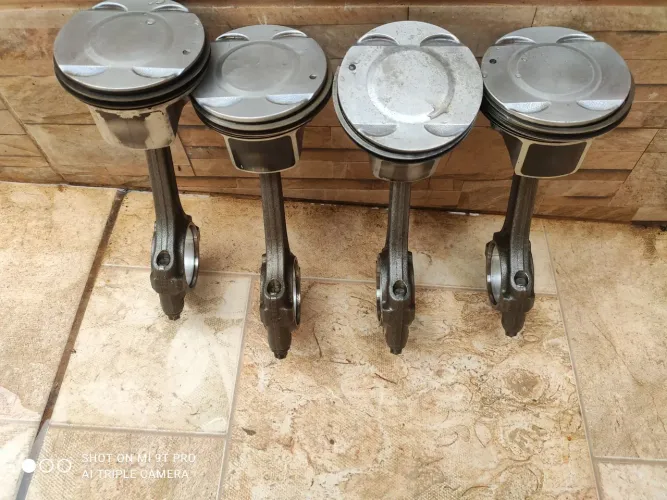 Jogo de biela stander cruze ecotec 2012 a 2016 em perfeitas condições pistão vai de brinde