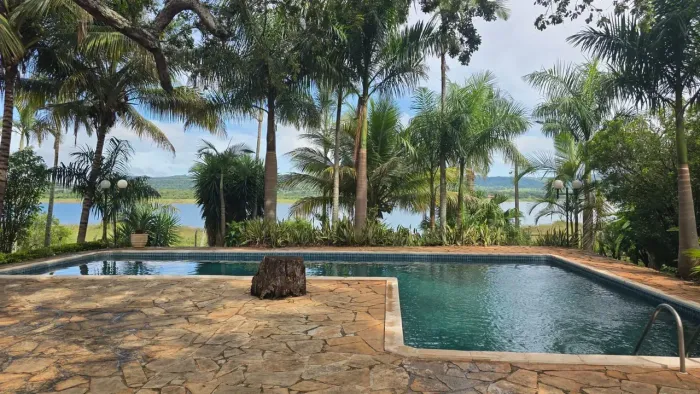 Casa para venda Lago das Brisas 300 metros quadrados 5 quartos - Buriti Alegre - GO