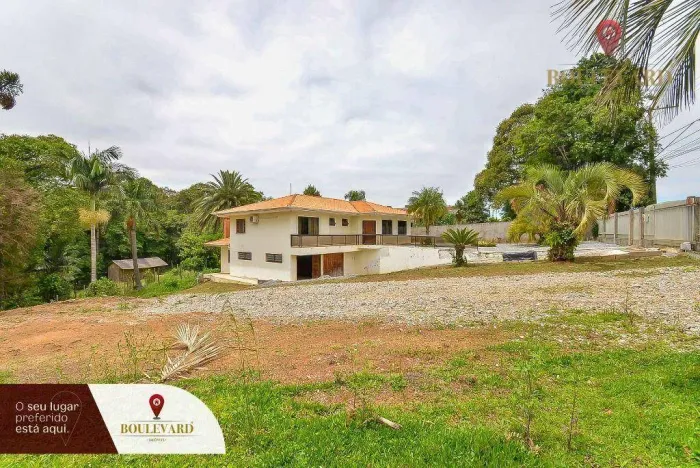Terrenos na Rodovia da Uva com casa em alvenaria à venda, 22633 m² por R$ 5.659.000 - Embu