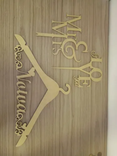cabides mdf noiva, noivo e mãe da noiva