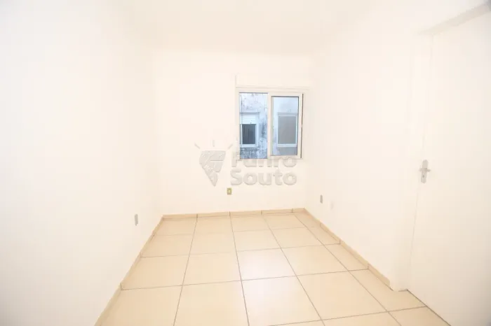 Apartamento 1 Dormitório em Frente à UCPel - Residencial Volpi, Centro de Pelotas