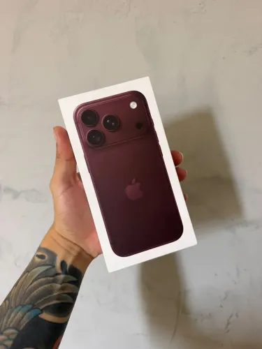 18 pro 256 Bordo