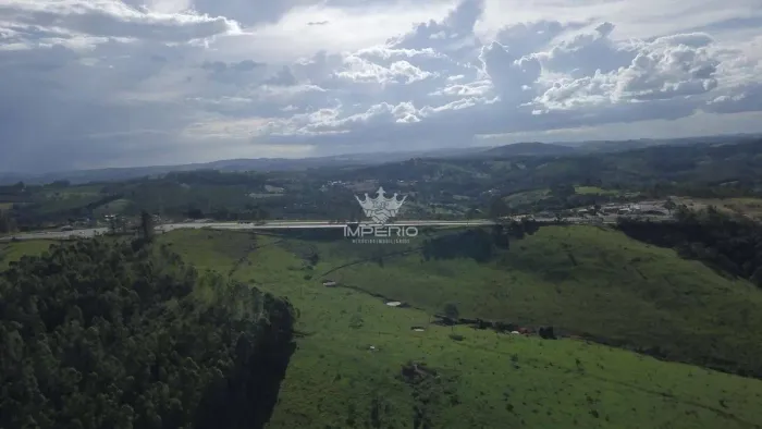 TERRENO À VENDA EM ITATIAIUÇU 10.000 M²