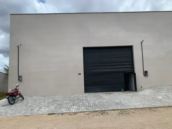 Galpão/Depósito/Armazém com 320 m2 BairroUrbano Teixeira - Itapipoca - CE