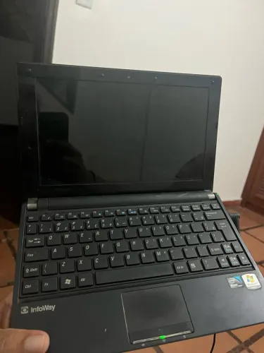 Netbook itautec