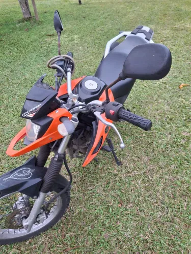 Crosser