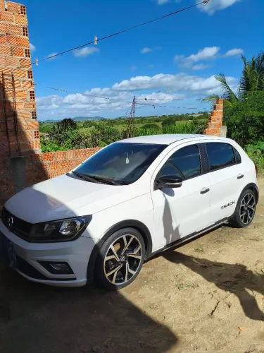 Volkswagen Gol Geração VII Track 1.0 12V Total Flex Mec. 4P 2017